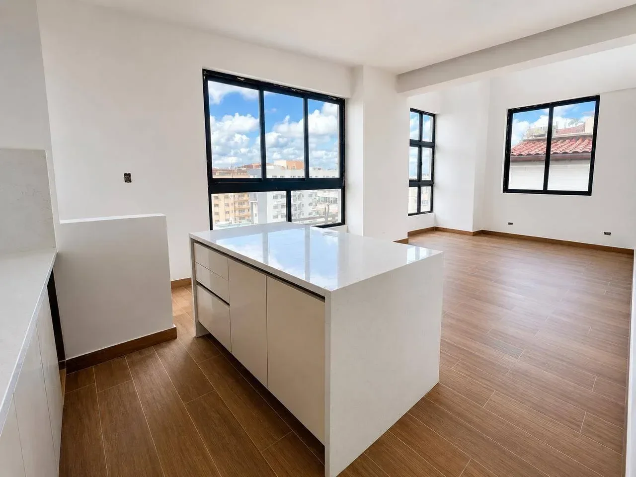 Apartamento en venta — Bella Vista, Distrito Nacional (1 hab.) - 2