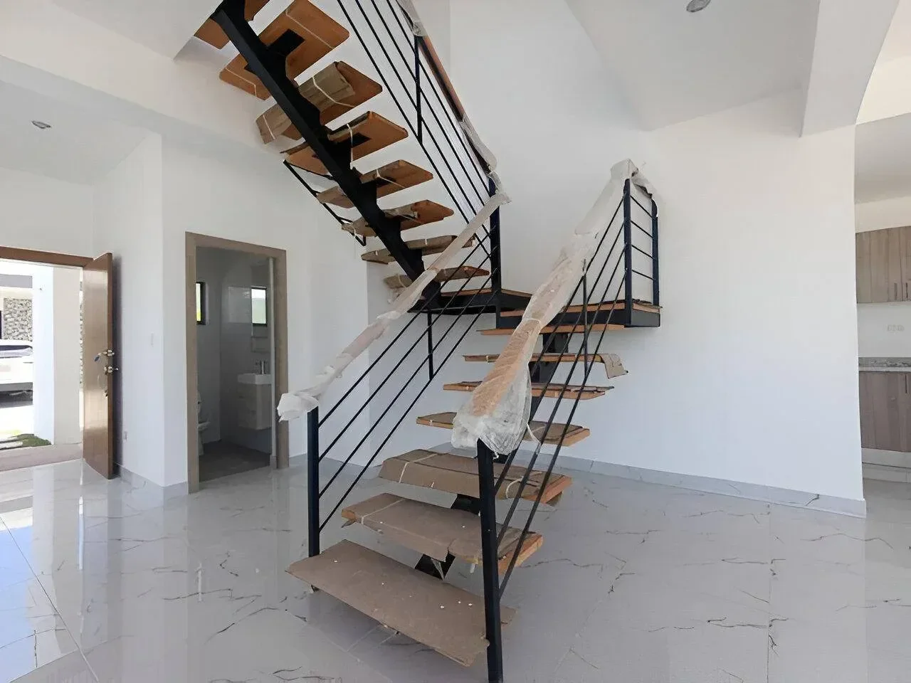Casa de 3 habitaciones en venta en Vista Cana, Bavaro - 2