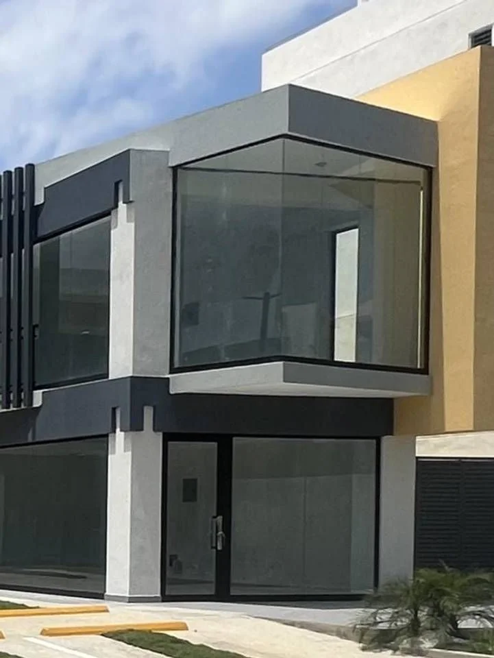Local commercial à Ciudad Juan Bosch, 39 m² à louer