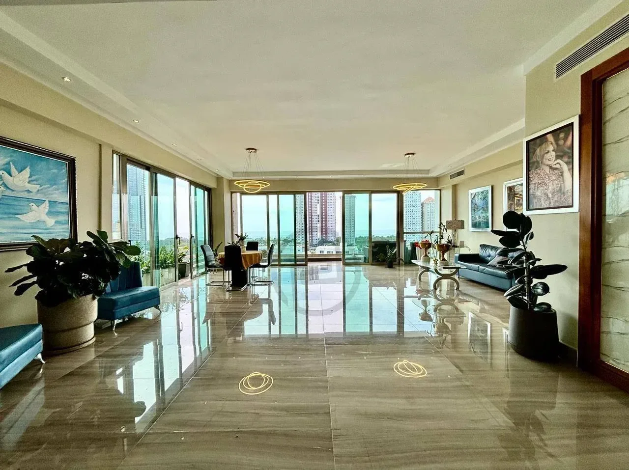 Los Cacicazgos: apartamento 3 hab. · 320 m² en venta