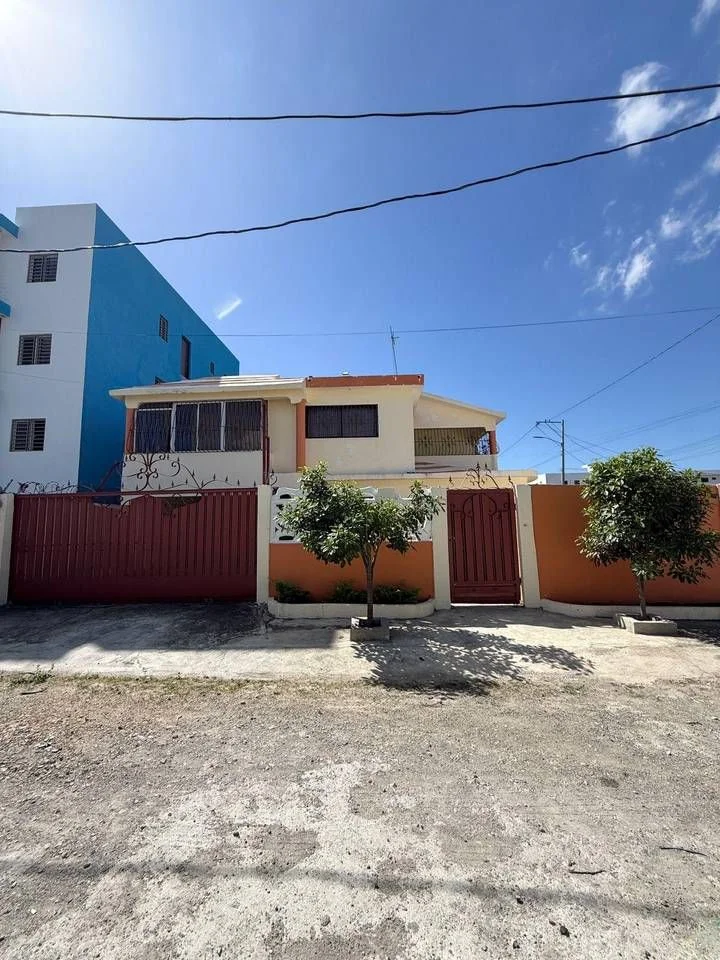 Maison à vendre — Autopista las Americas, Santo Domingo Este (5 ch.)