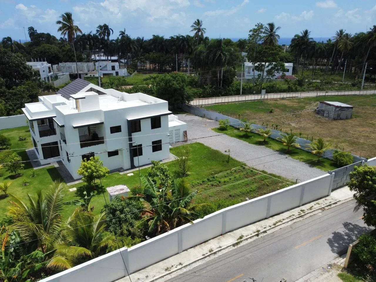 Venta: casa en El Jamo, Cabrera - 4