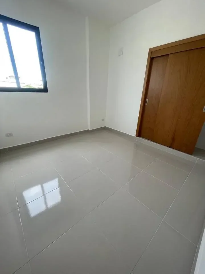 Apartamento en venta — Los Alamos, Santiago de los Caballeros (4 hab.)