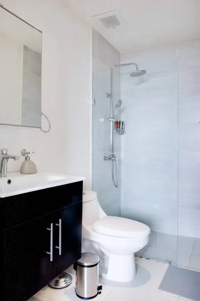 Apartamento de 3 habitaciones en venta en Evaristo Morales, Distrito Nacional - 4