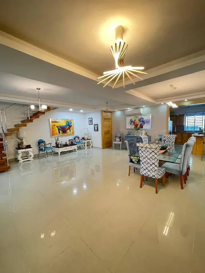 Venta: penthouse en Don Honorio, Santo Domingo D.N.