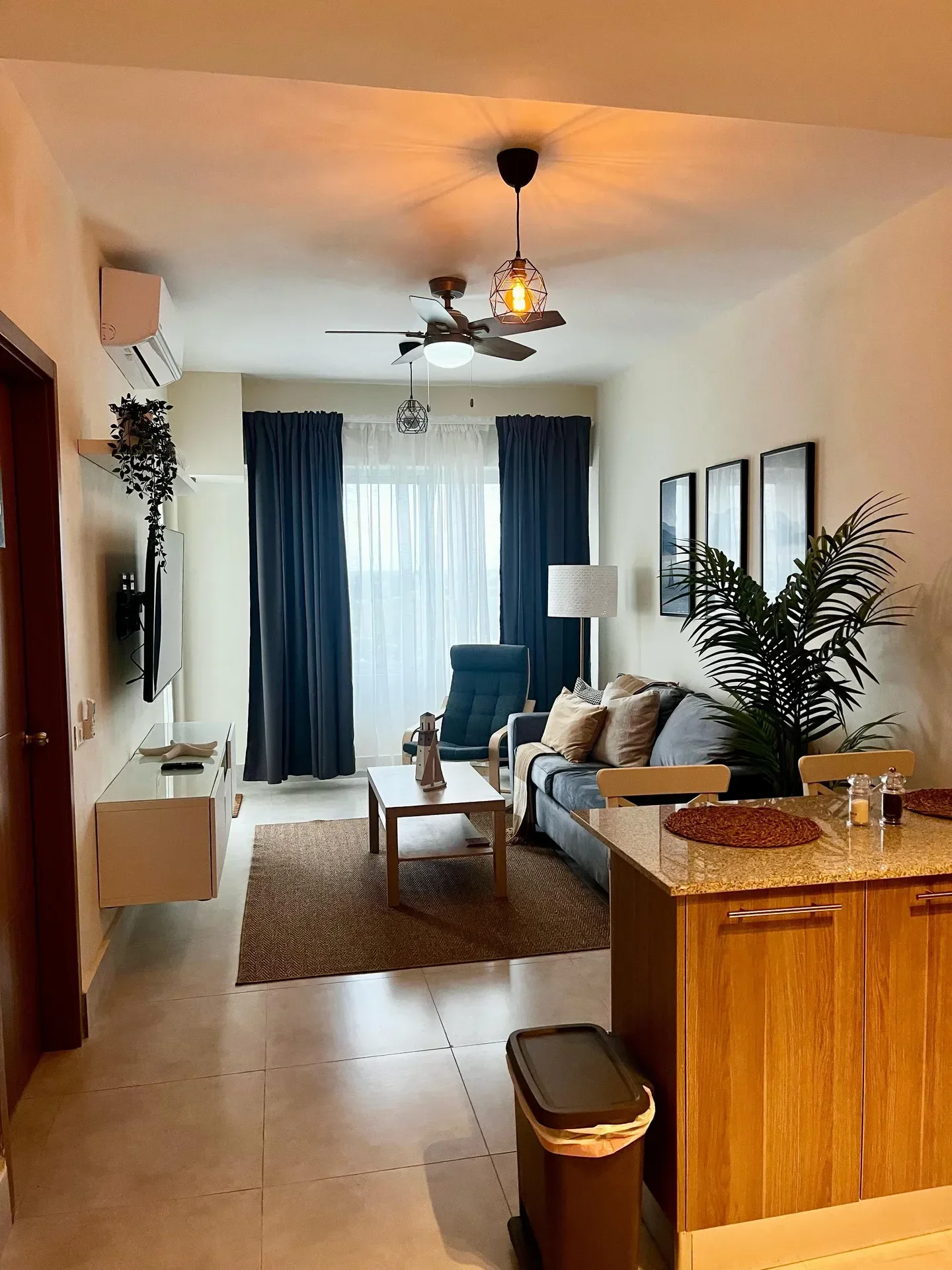 Los Coquitos: apartamento 1 hab. · 58 m² en alquiler