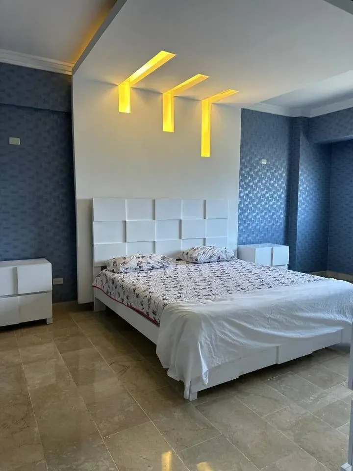 Apartment for rent — Piantini, Santo Domingo D.N. (3 bed)