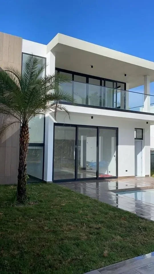 Villa de 5 habitaciones en venta en Punta Cana Resort & Club, Punta Cana - 3