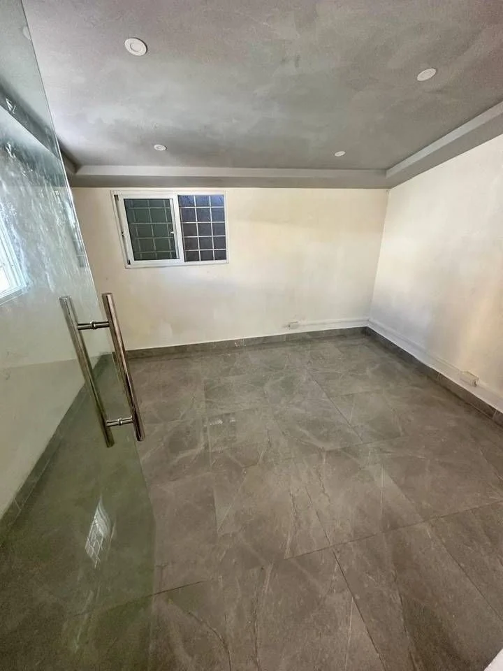 Local commercial à louer — Ensanche Naco, Santo Domingo D.N. - 2