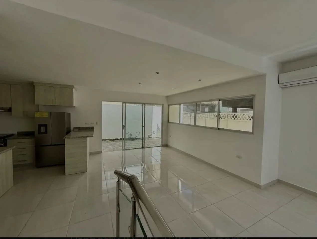 Villa de 3 habitaciones en venta en Caleta, La Romana - 4