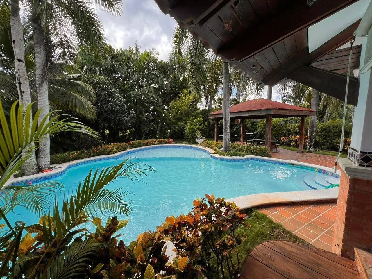 Casa en Metro Country Club, 850 m² en venta - 4