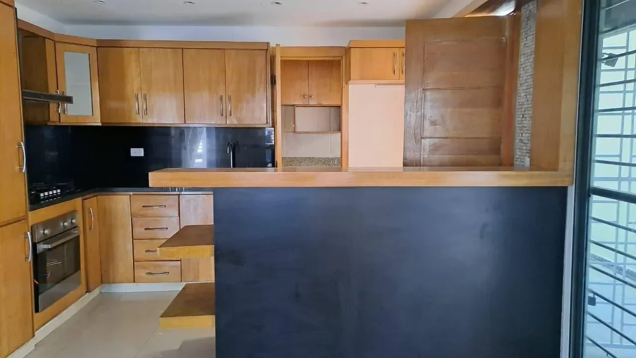 Venta: apartamento en Los Corales Del Sur, Santo Domingo Este - 2