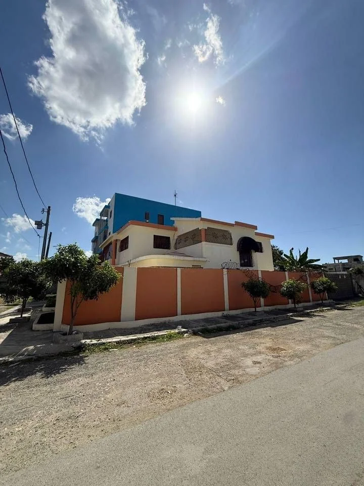 Maison à vendre — Autopista las Americas, Santo Domingo Este (5 ch.) - 2