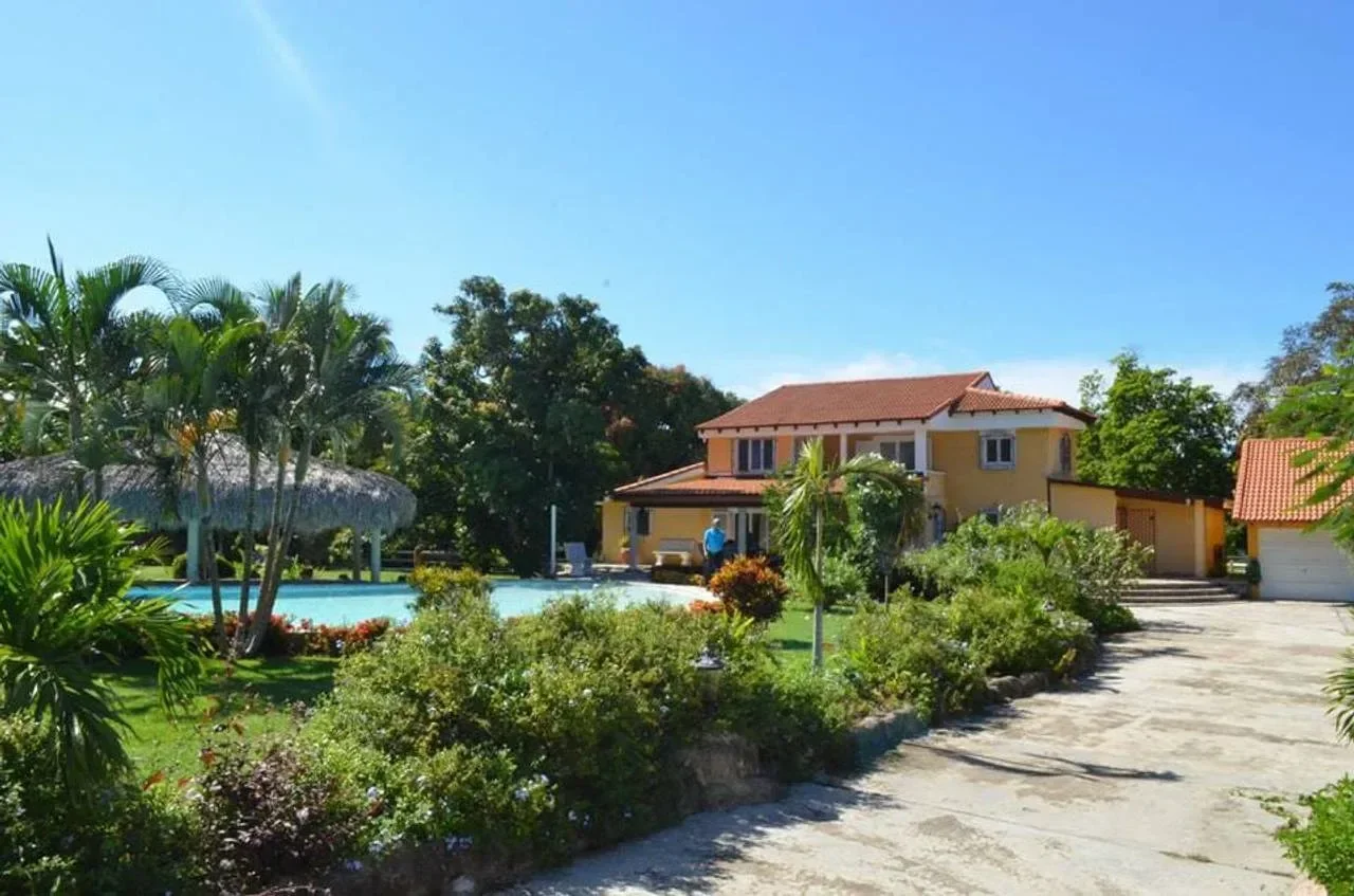 Villa with 5 bedrooms for sale in Maimón, Puerto Plata - 2