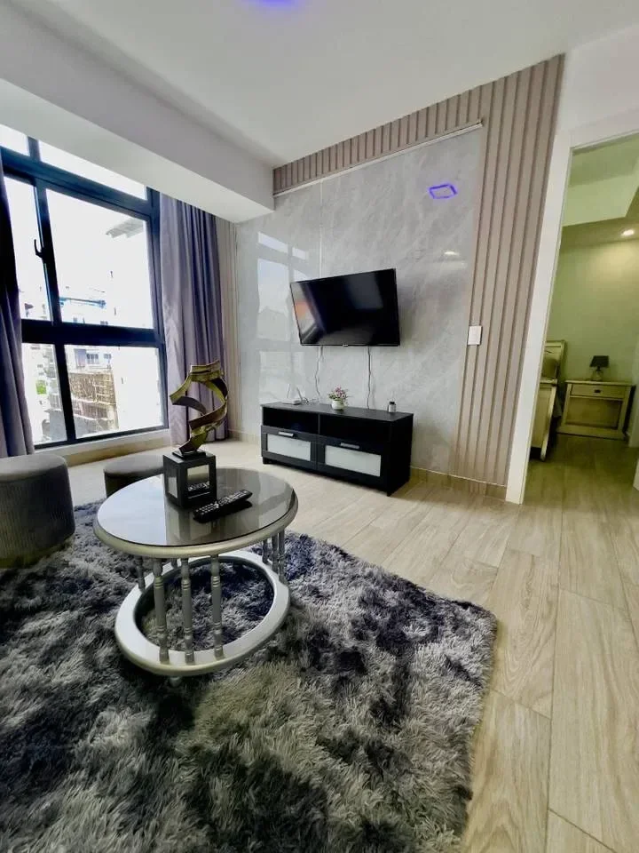 Apartamento en alquiler — Bella Vista, Santo Domingo D.N. (1 hab.) - 4