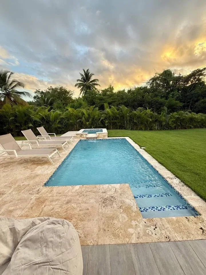 Villa en venta — Metro Country Club, Juan Dolio (4 hab.) - 2