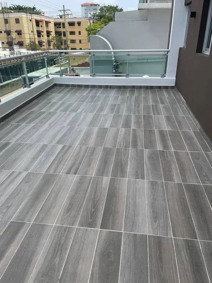 Apartamento en Evaristo Morales, 135 m² en venta