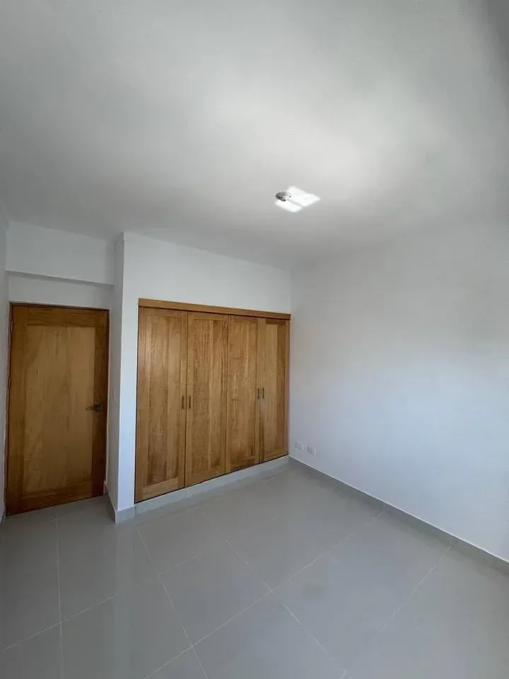 Apartamento de 1 habitaciones en venta en Urbanización Real, Santiago de los Caballeros - 5