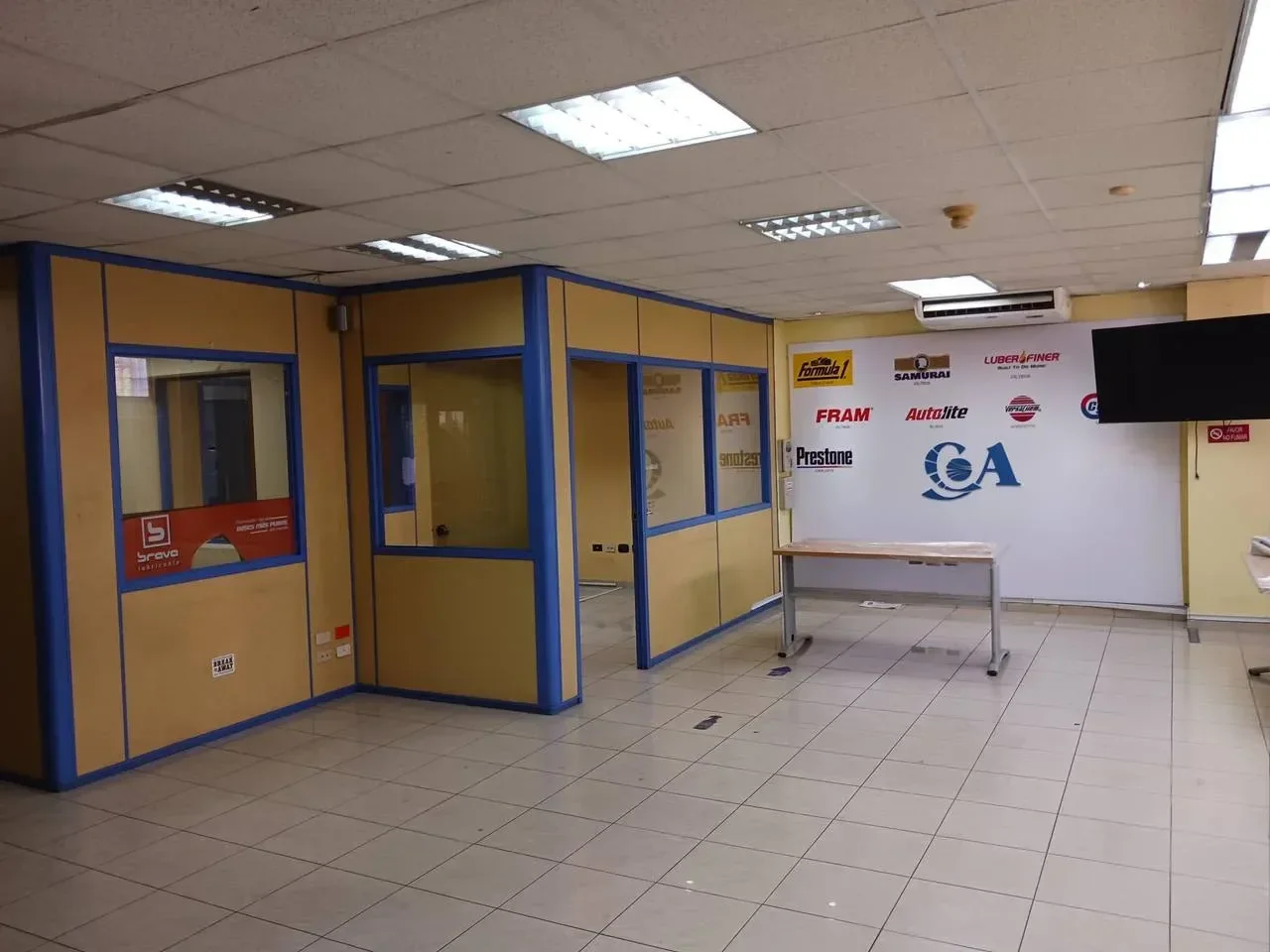 Venta: local comercial en Quisqueya, Santo Domingo D.N. - 5