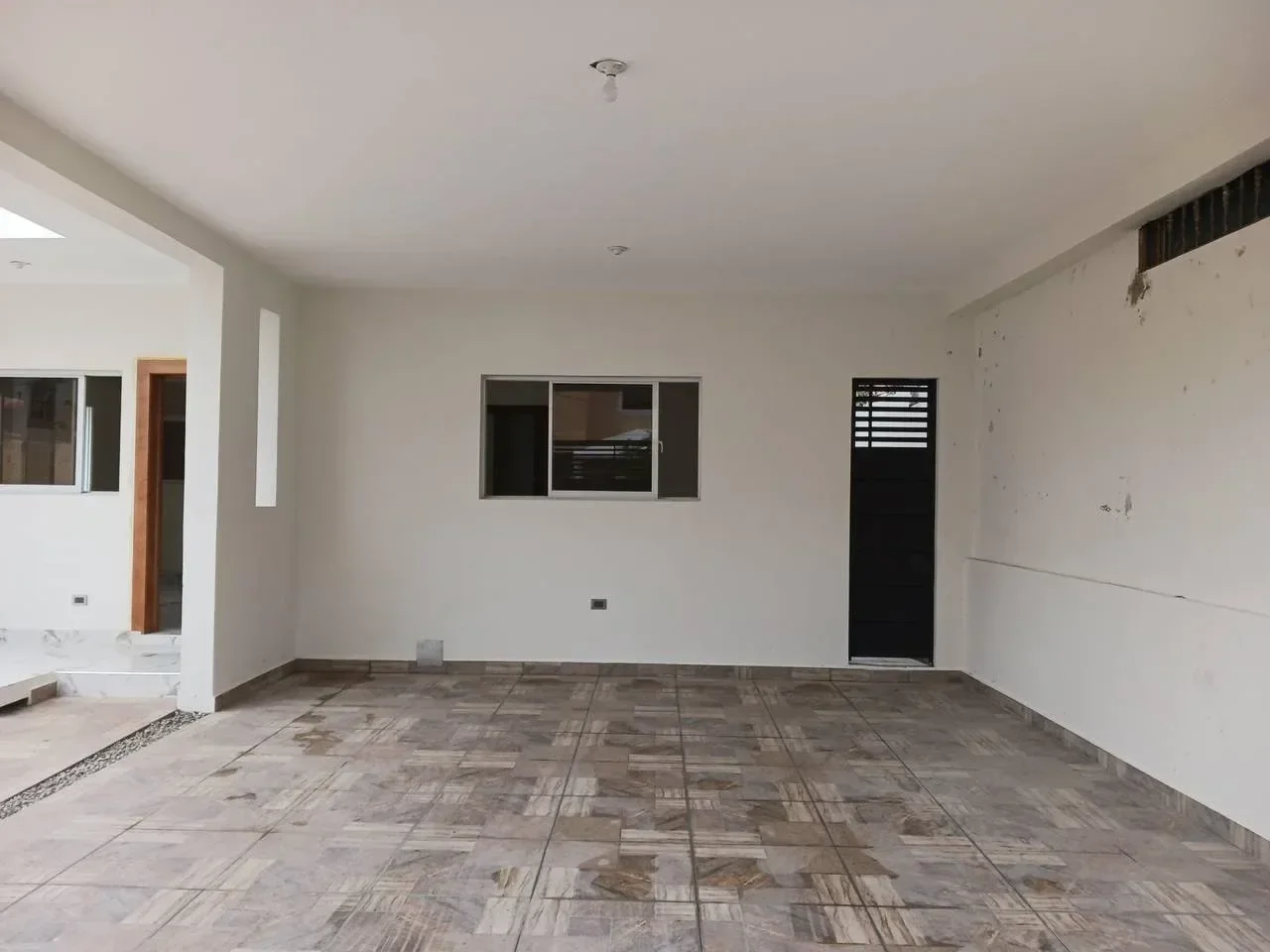 Casa en venta — Mirador Del Este, Santo Domingo Este (4 hab.) - 4