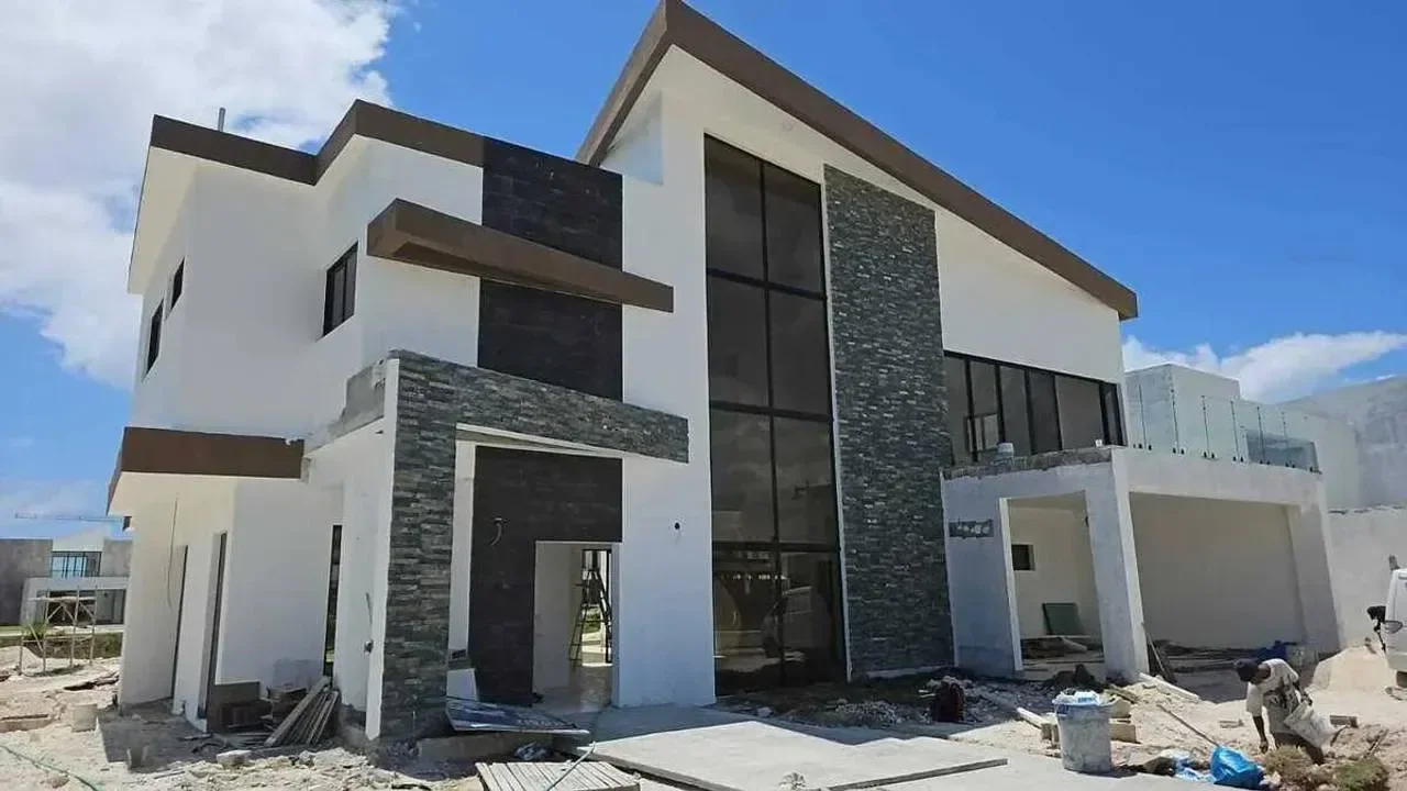 Villa en venta — Las Iguanas, Cap Cana (4 hab.) - 2