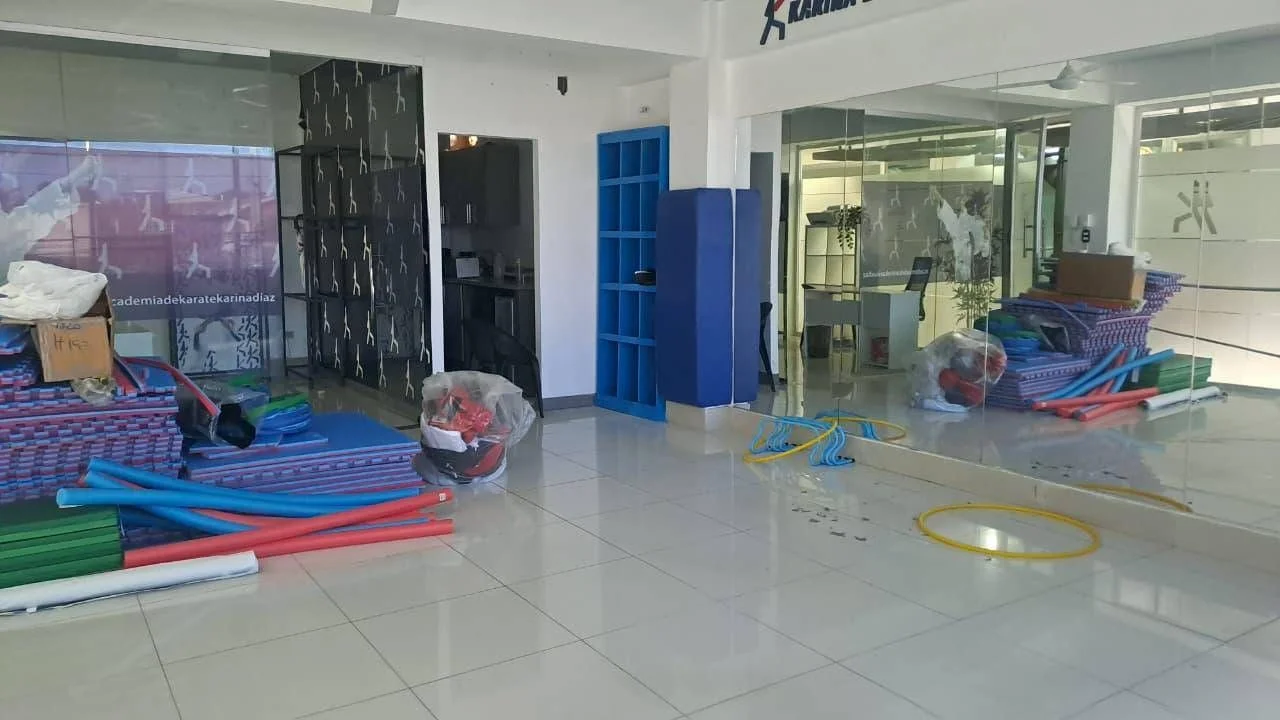 La Castellana: local comercial 3 hab. · 58 m² en alquiler - 5