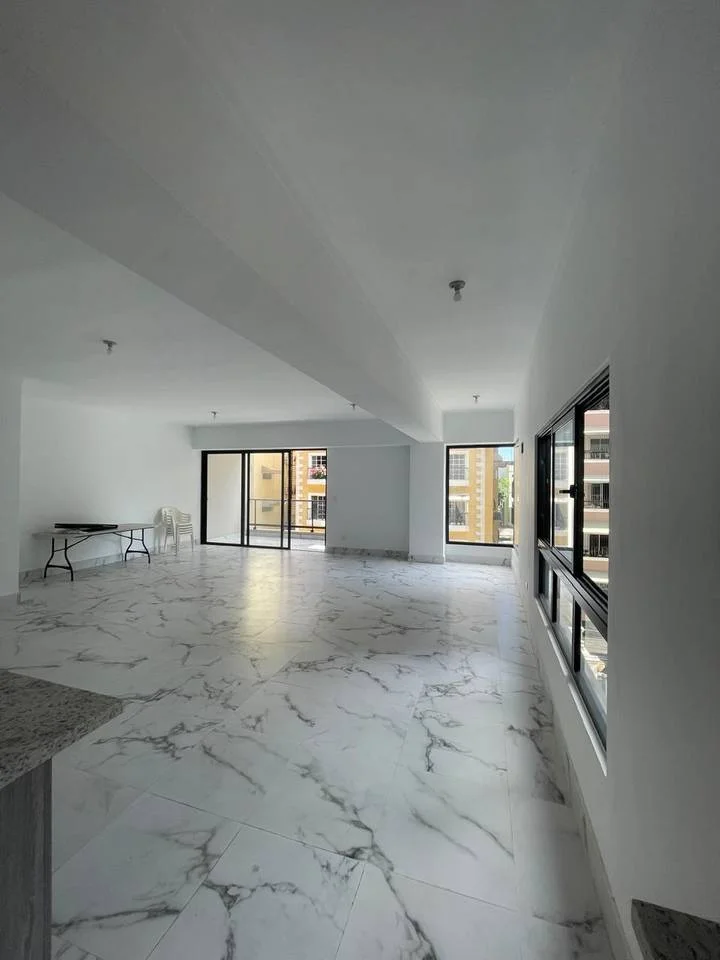 Apartamento en el centro de Bella vista - 3