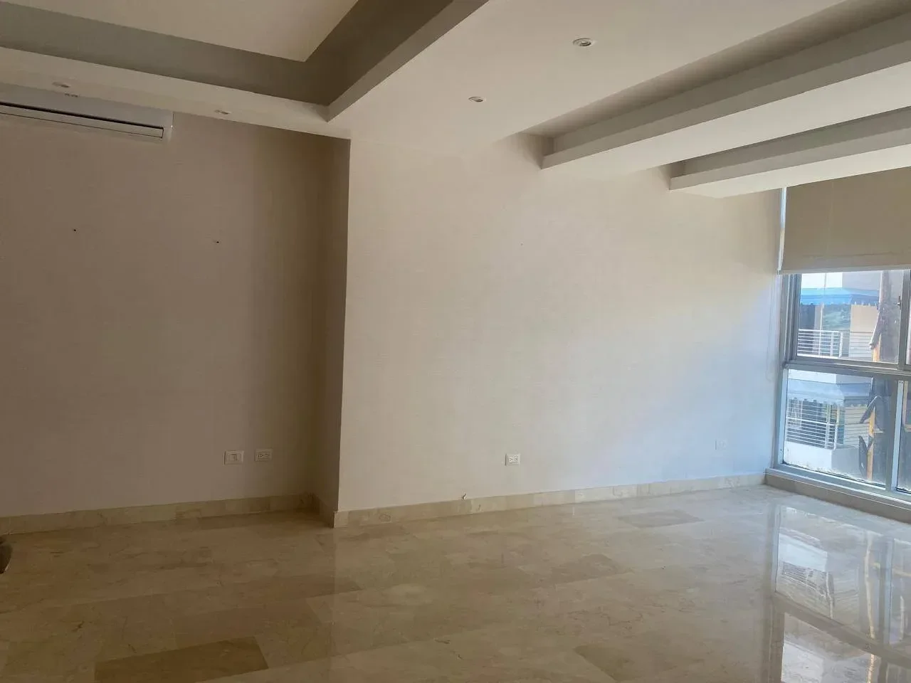 Apartment in Renacimiento, 300 m² for sale - 2