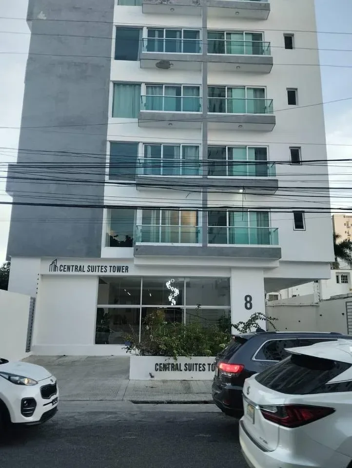 Apartamento en venta — Piantini, Distrito Nacional (1 hab.)