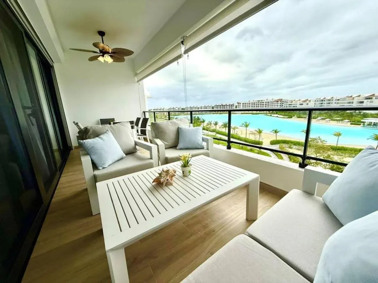 Apartamento en venta — Downtown Punta Cana, Bavaro (3 hab.)