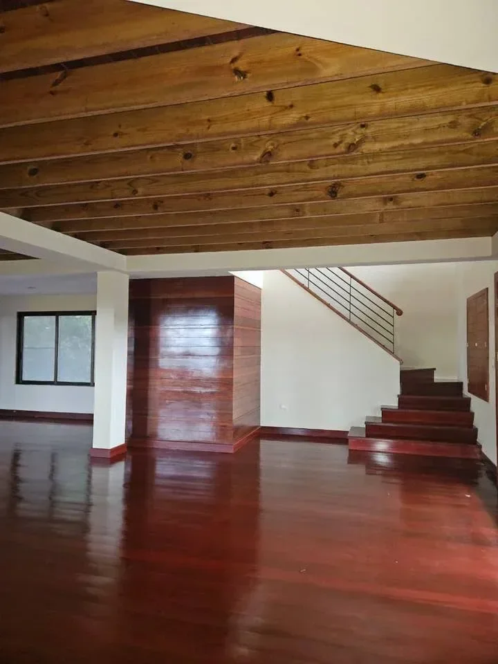 Casa en venta — Jarabacoa, Jarabacoa (4 hab.) - 3