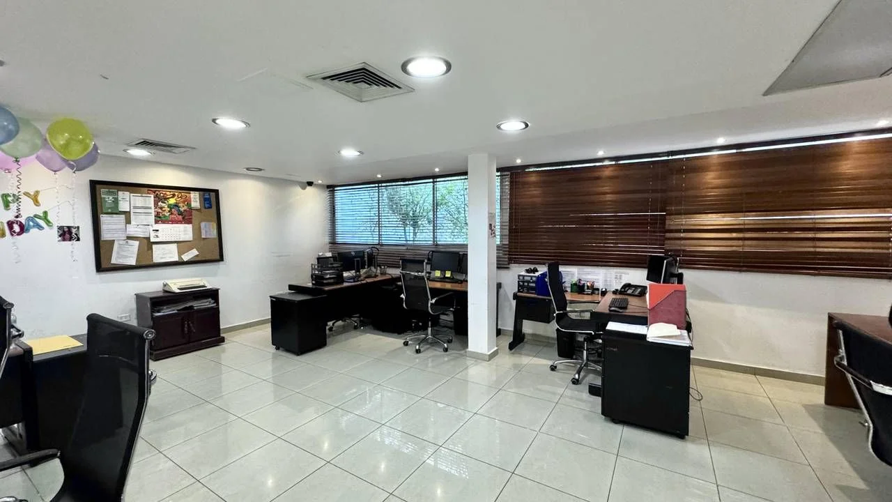Sale: commercial space in El Vergel, Santo Domingo D.N. - 3