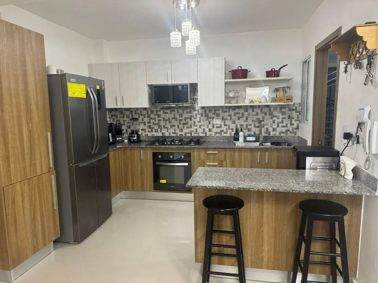 Av. Hispanoamericana: penthouse 3 hab. · 105 m² en venta