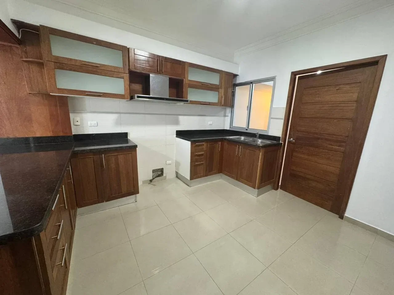 Apartamento de 3 habitaciones en venta en Piantini, Distrito Nacional - 5