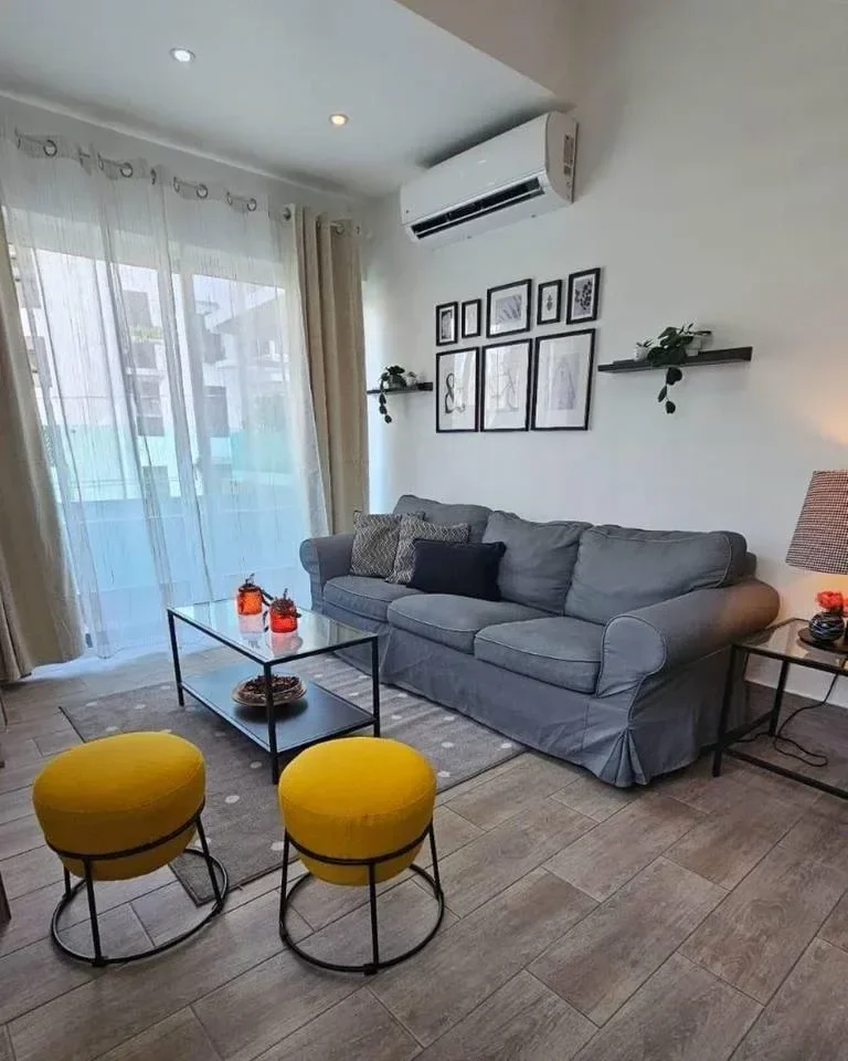 Apartamento en alquiler — El Vergel, Distrito Nacional (1 hab.) - 1