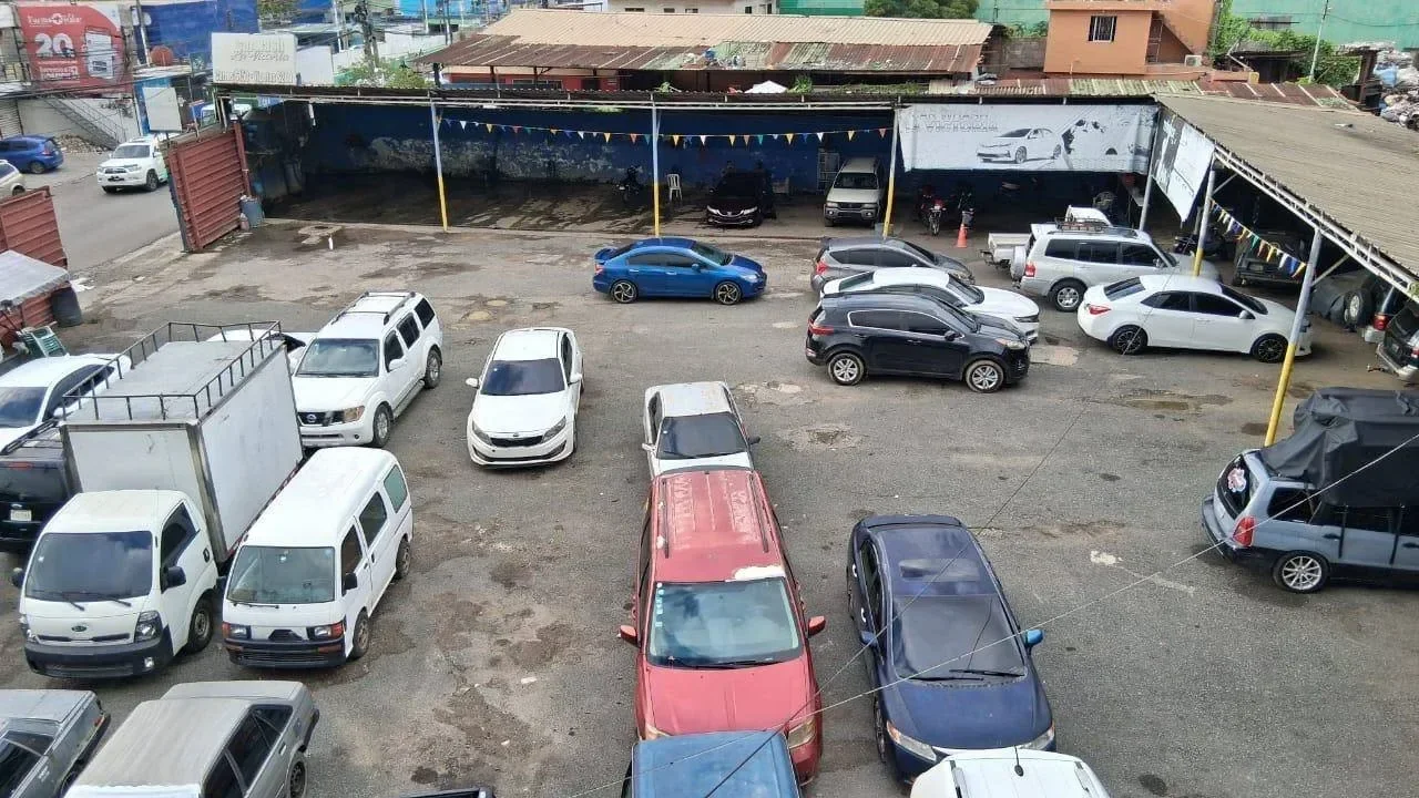 Terreno en venta — El Milloncito I, Santo Domingo Norte - 4