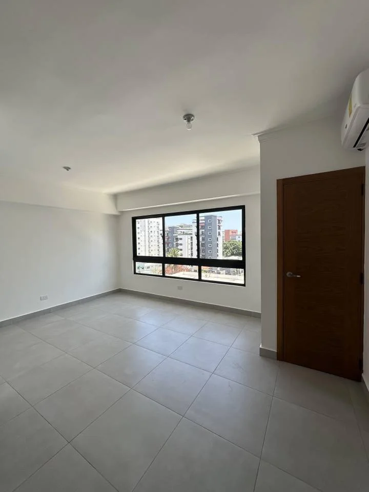 Appartement 1 chambre à louer - Evaristo Morales - 1