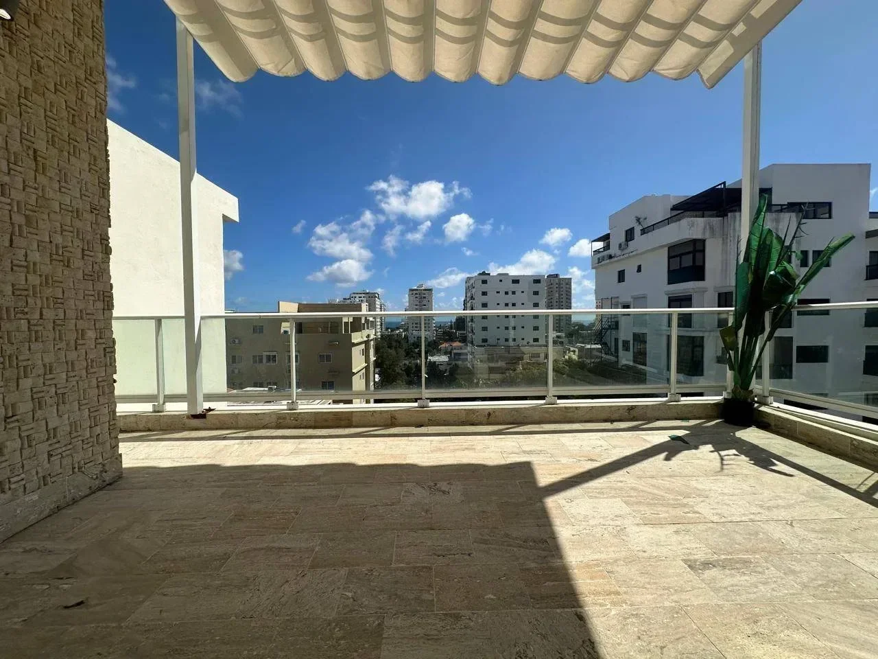 Renacimiento: penthouse 3 ch. · 300 m² à vendre - 4
