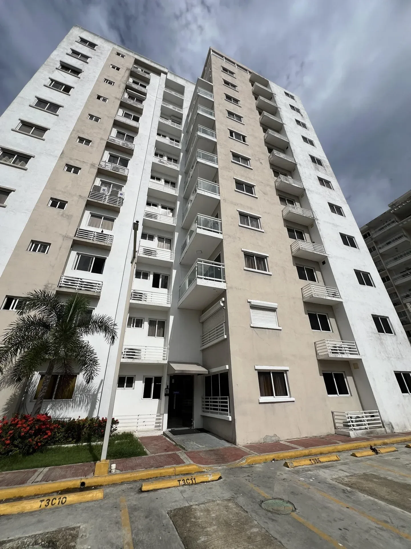 Apartamento de 3 habitaciones en venta en Autopista San Isidro, Santo Domingo Este