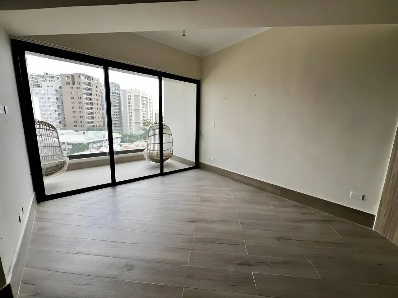 Venta: apartamento en Piantini, Distrito Nacional - 2
