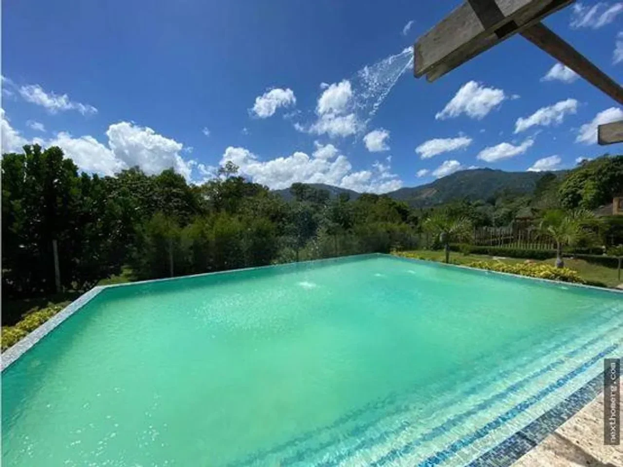 Venta: villa en Jarabacoa, Jarabacoa - 2