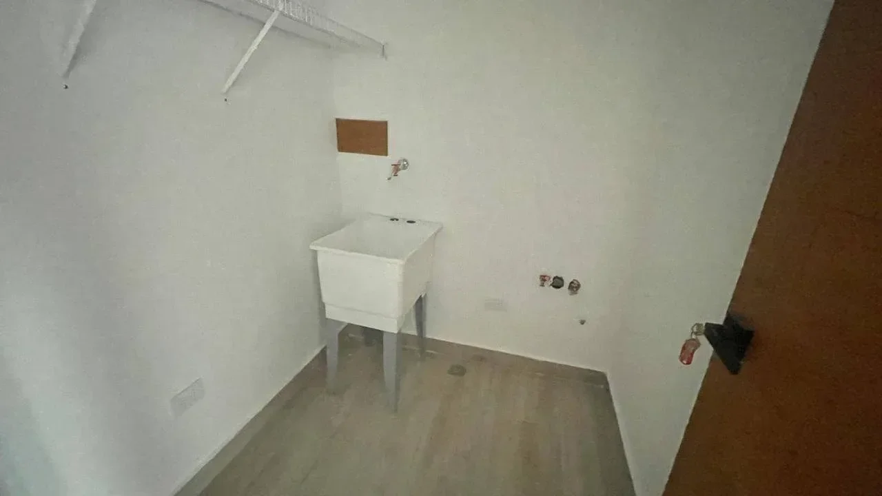 Urbanización Real: apartamento 1 hab. · 51.32 m² en alquiler - 5