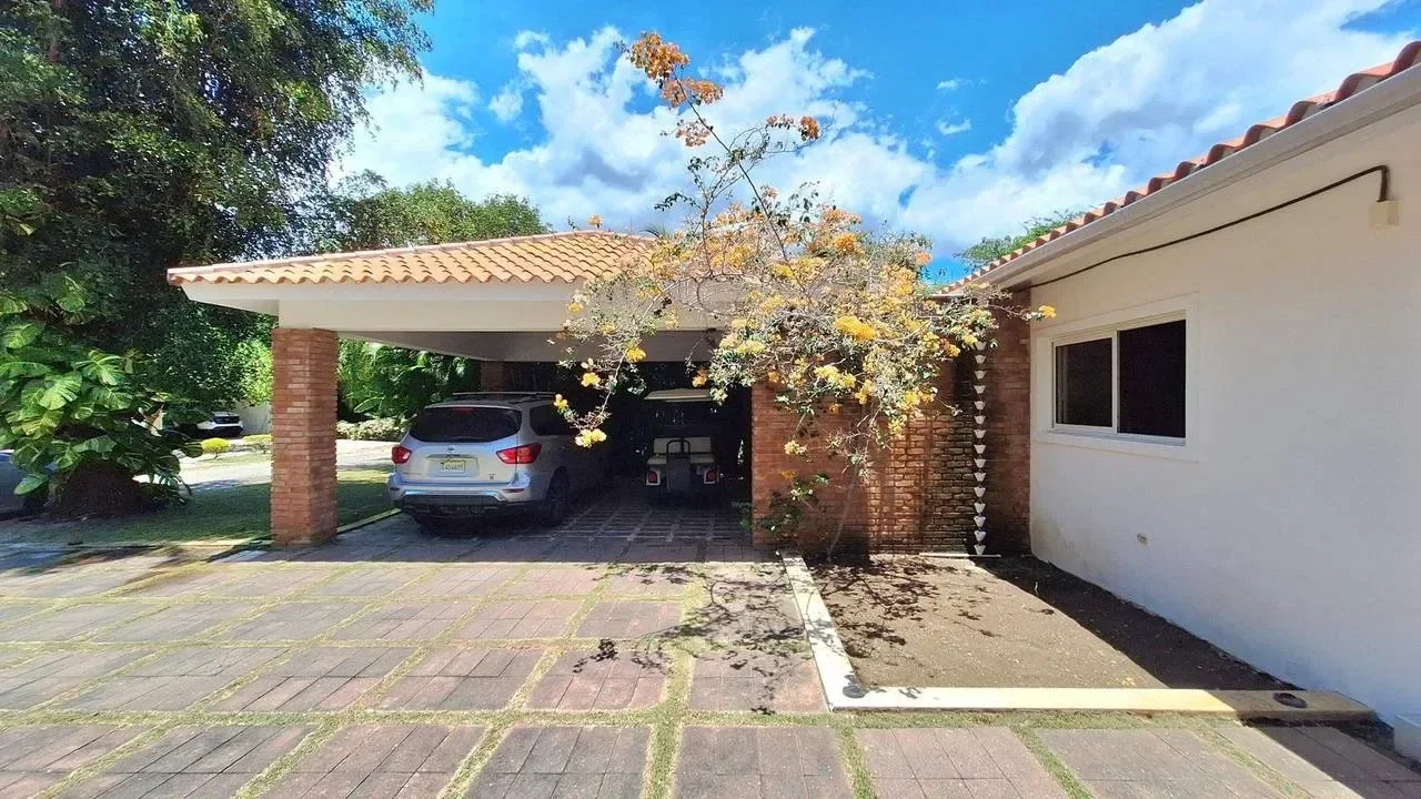 Villa en Juan Dolio en venta - 2