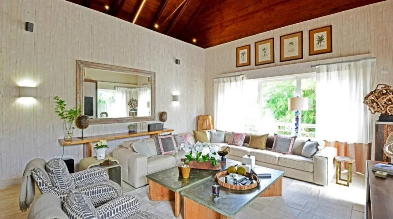 Villa en venta — Cap Cana (9 hab.)