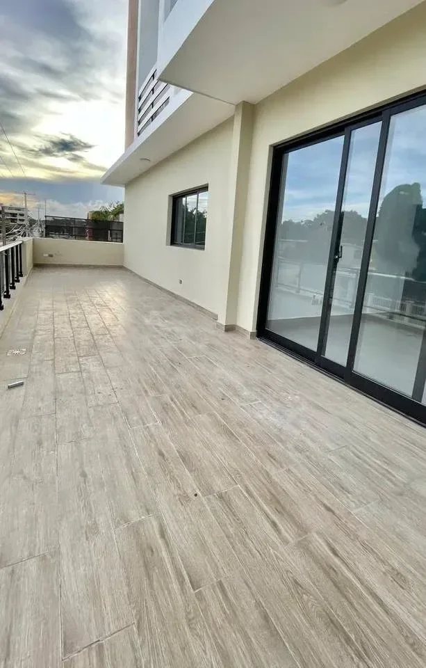 Venta: apartamento en Los Prados, Santo Domingo D.N. - 2