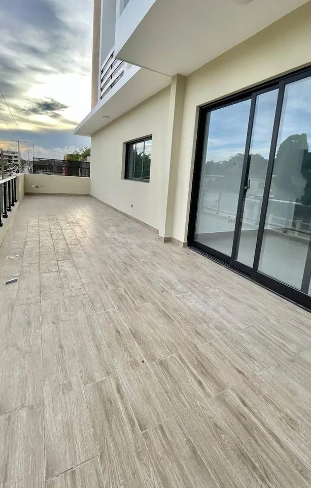 Venta: apartamento en Los Prados, Santo Domingo D.N. - 2