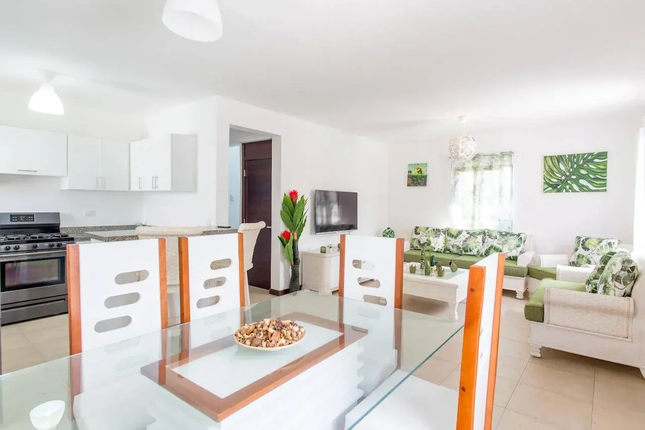 Sale: villa in El Ejecutivo, Bavaro - 2