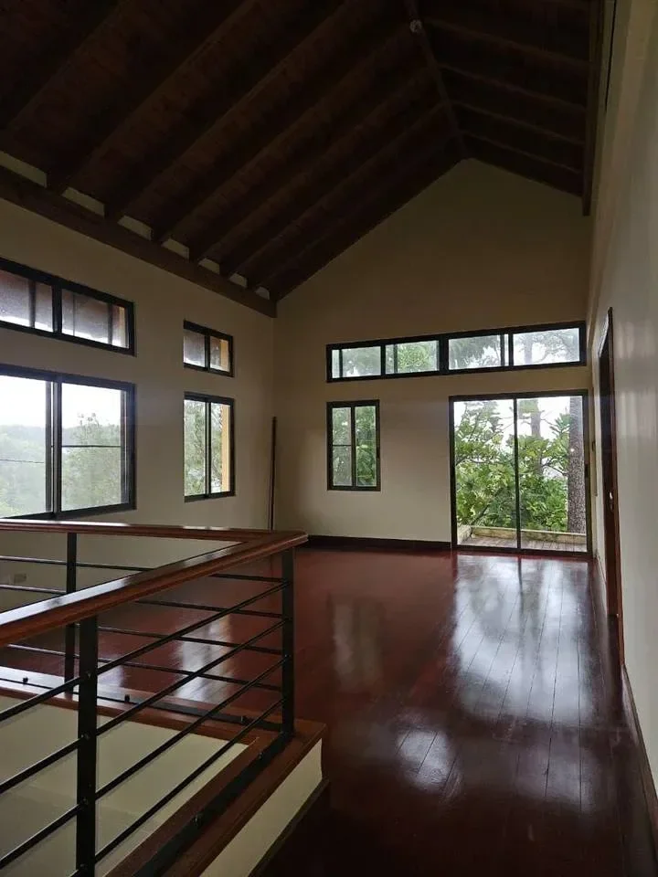 Casa en venta — Jarabacoa, Jarabacoa (4 hab.) - 5