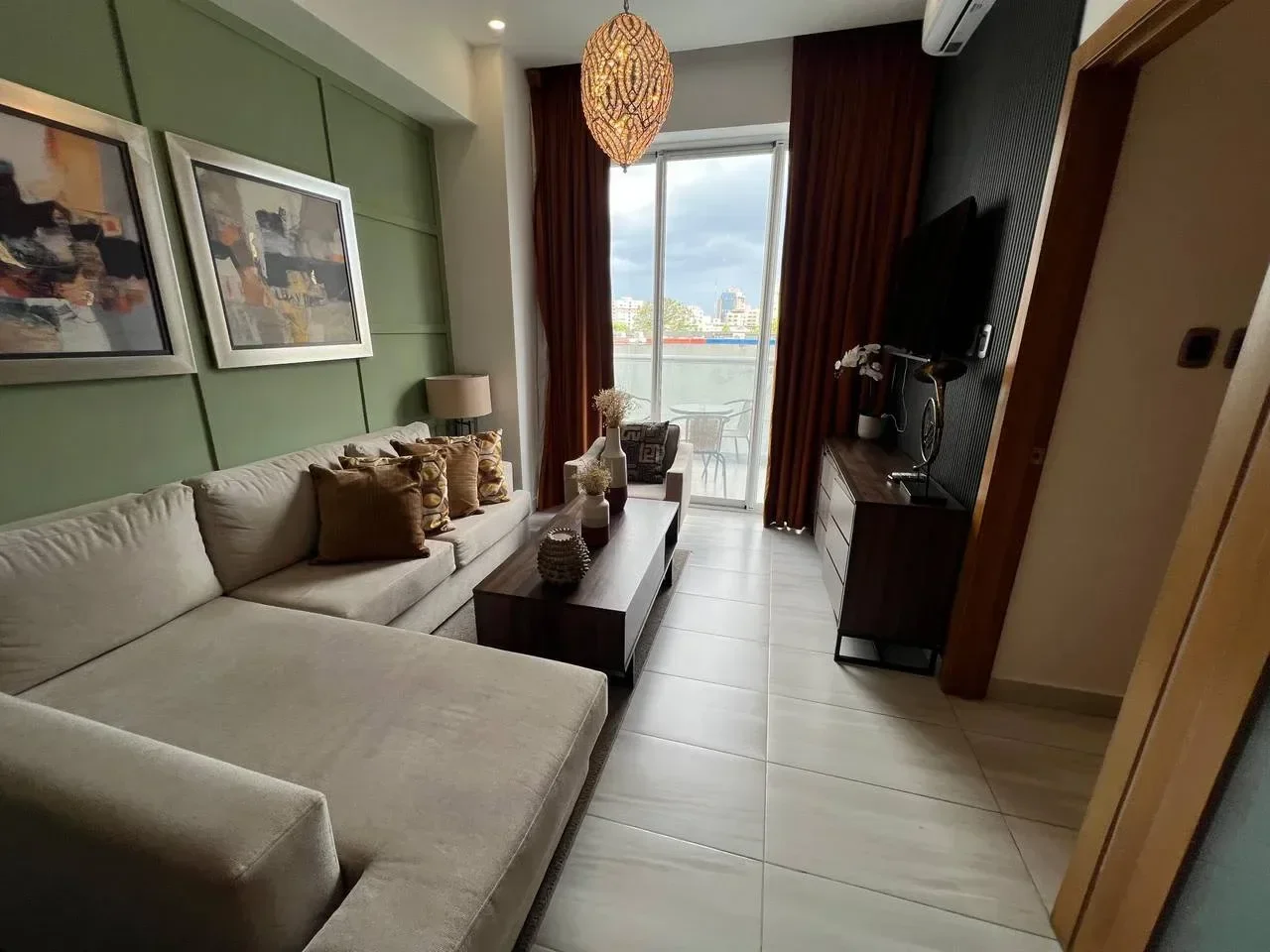 Apartamento de 2 habitaciones en venta en Ensanche Naco, Distrito Nacional - 2