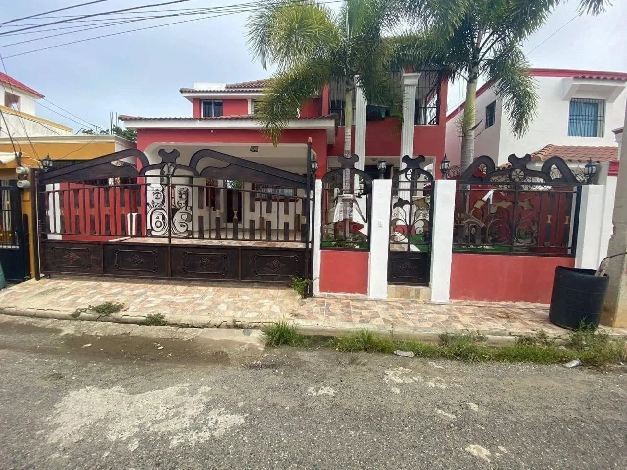 Casa en venta — Jardines del Norte, Distrito Nacional (3 hab.)
